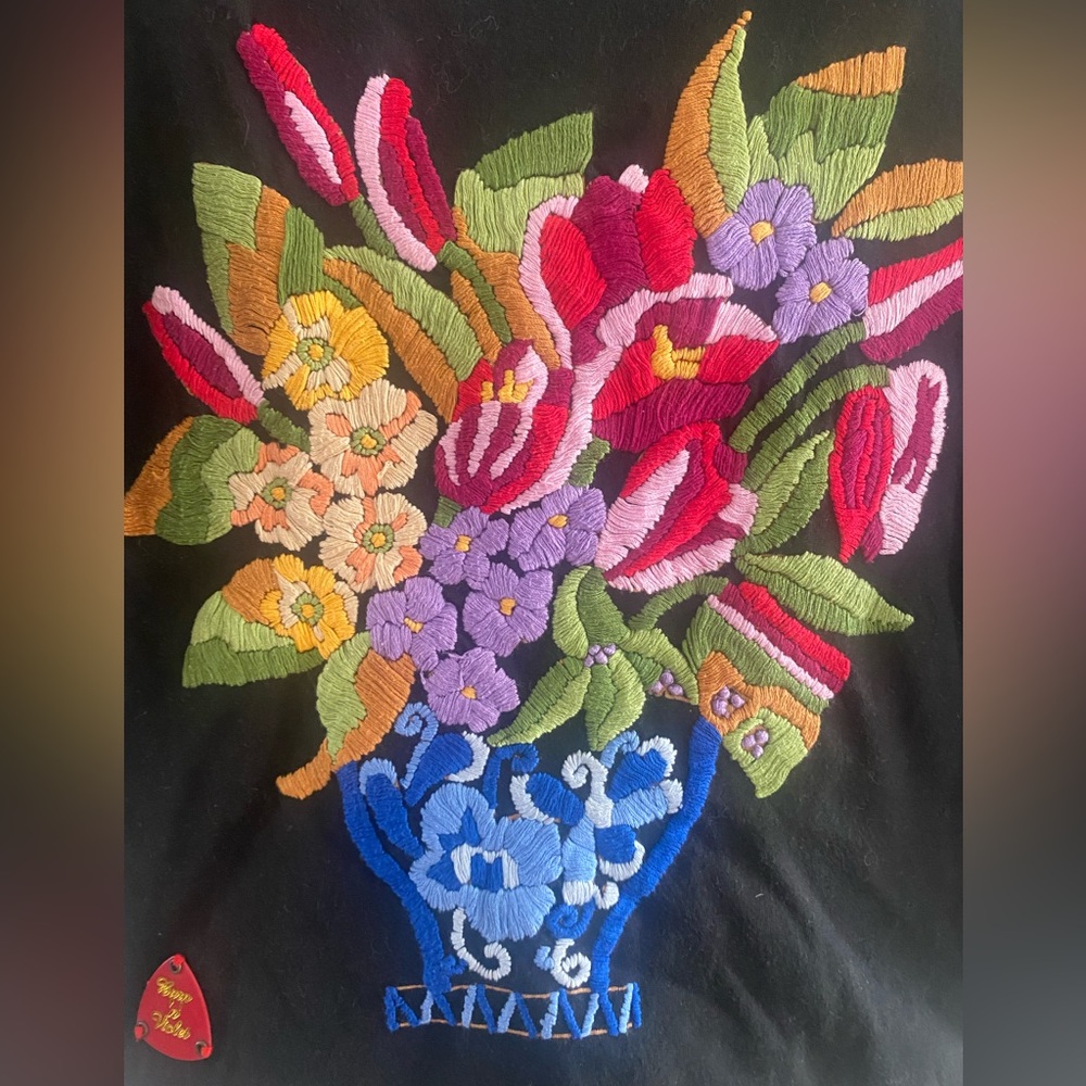 Vintage Embroidered Tank - Picture 2 of 5